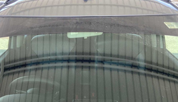 2020 Maruti XL6 ALPHA AT, Petrol, Automatic, 89,590 km, Front windshield - Minor - Windshield delamination