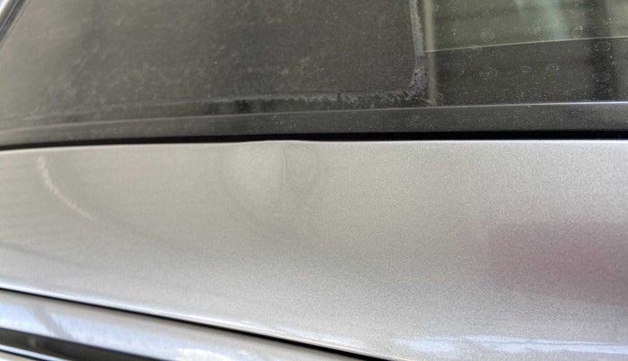 2020 Maruti XL6 ALPHA AT, Petrol, Automatic, 89,590 km, Right A pillar - Slightly dented
