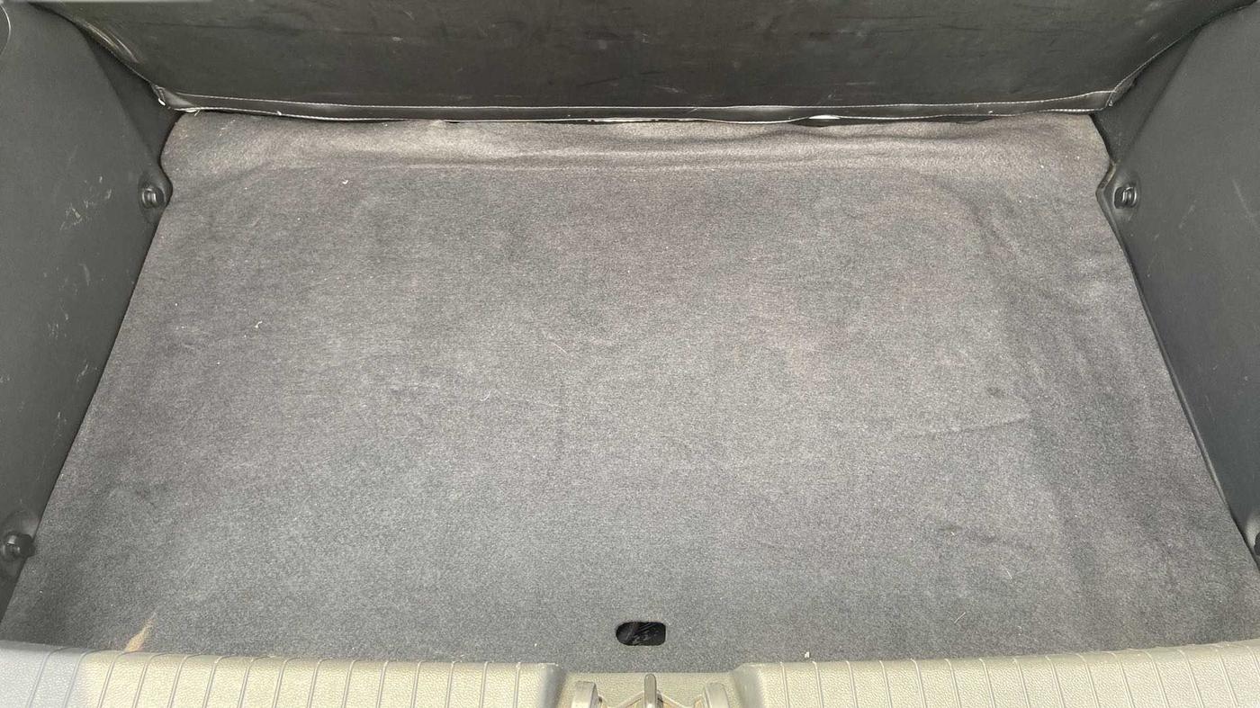 2019 Hyundai Elite i20 ASTA 1.2 (O), Petrol, Manual, 47,063 km, Boot Inside