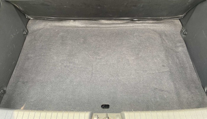 2019 Hyundai Elite i20 ASTA 1.2 (O), Petrol, Manual, 47,063 km, Boot Inside