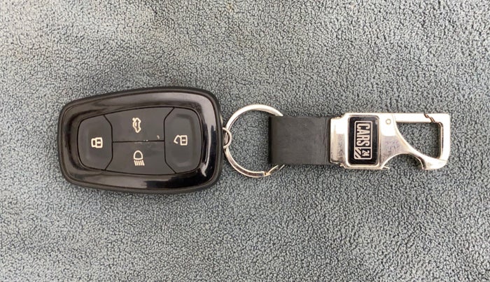 2020 Tata NEXON XZA PLUS PETROL, Petrol, Automatic, 40,443 km, Key Close Up