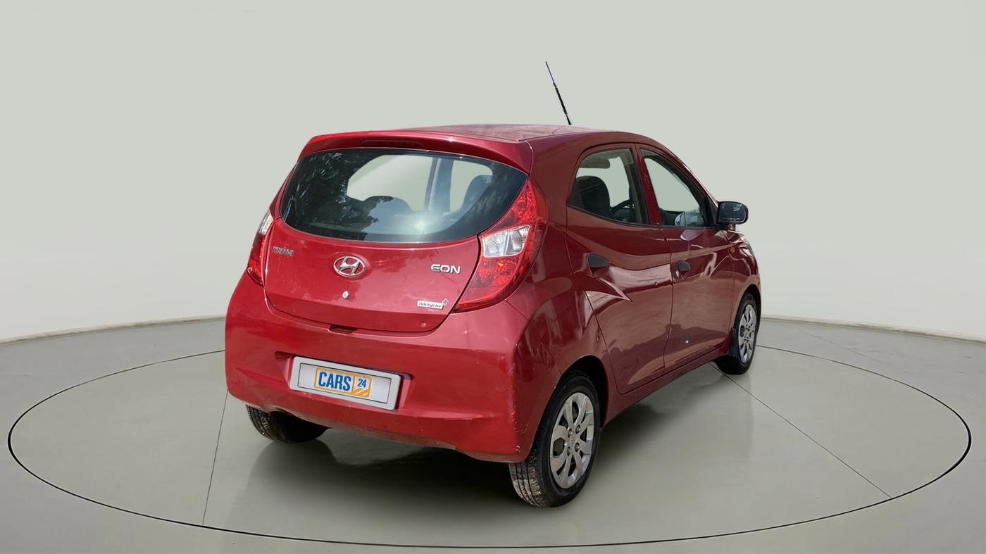 2015 Hyundai Eon MAGNA +, Petrol, Manual, 92,892 km, Right Back Diagonal