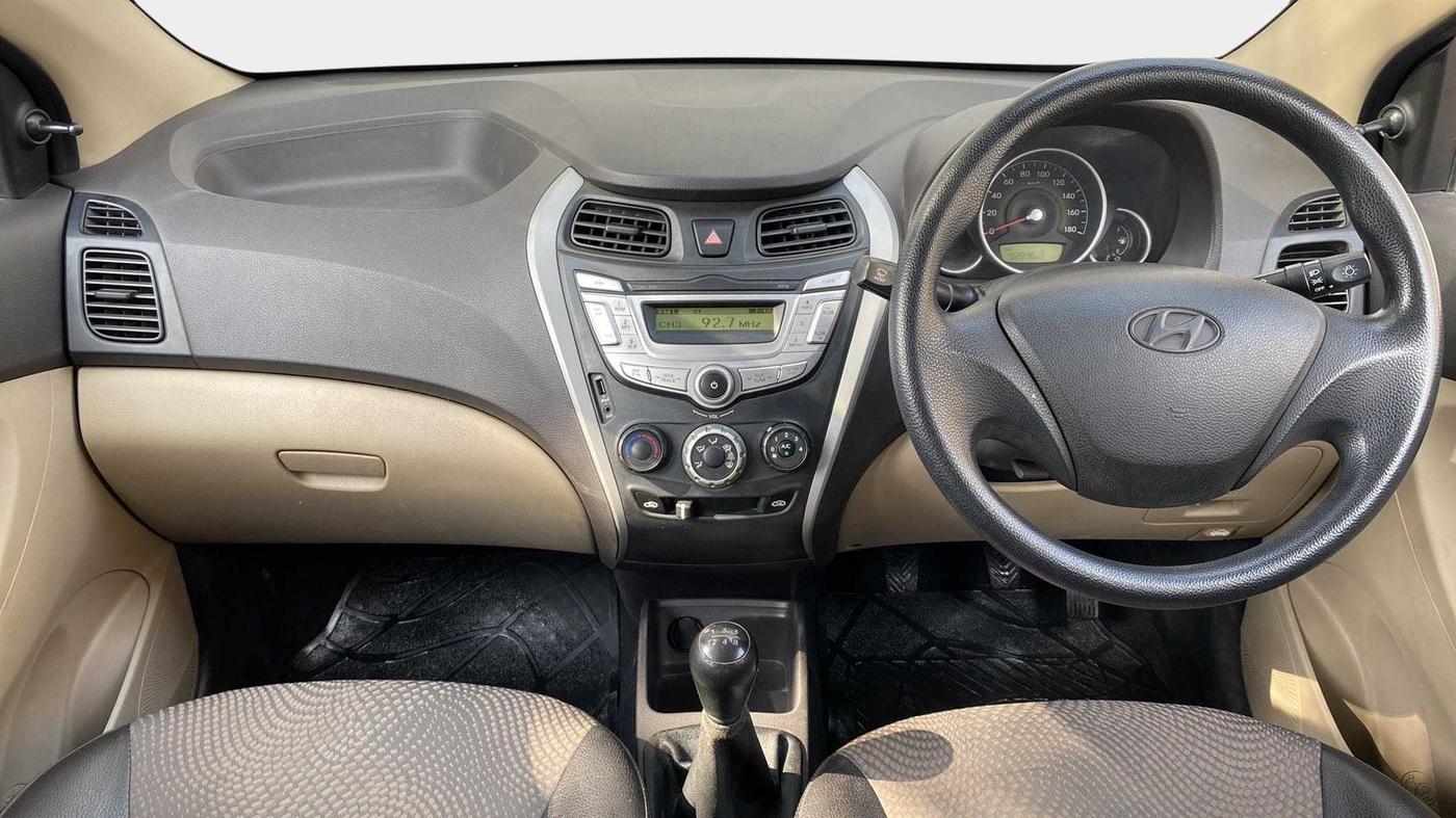 2015 Hyundai Eon MAGNA +, Petrol, Manual, 92,892 km, Dashboard