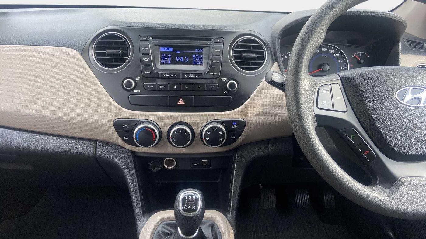 2016 Hyundai Grand i10 SPORTZ 1.2 KAPPA VTVT, Petrol, Manual, 25,960 km, Air Conditioner