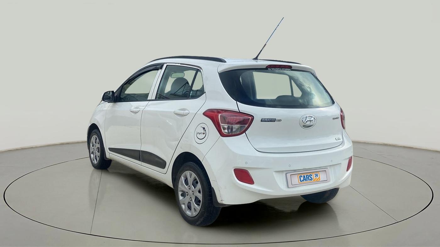 2016 Hyundai Grand i10 SPORTZ 1.2 KAPPA VTVT, Petrol, Manual, 25,960 km, Left Back Diagonal
