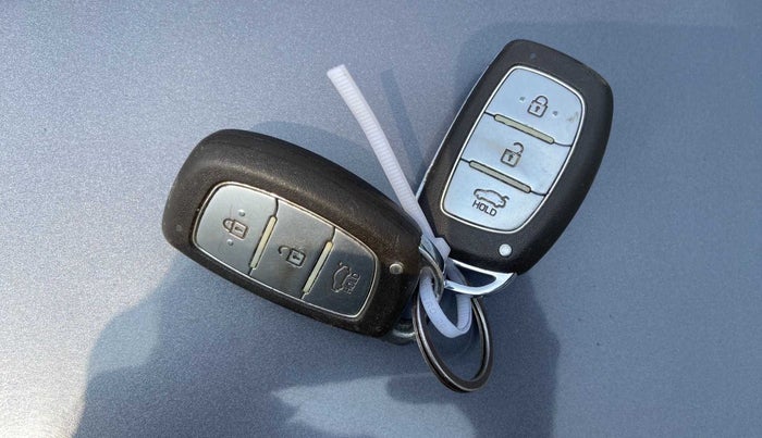 2015 Hyundai Grand i10 ASTA AT 1.2 KAPPA VTVT, Petrol, Automatic, 92,253 km, Lock system - Keyless sensor not working