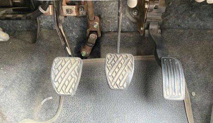 2015 Datsun Go T, Petrol, Manual, 27,733 km, Pedals