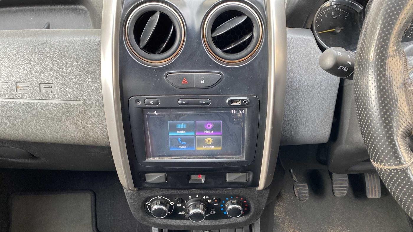 2017 Renault Duster 85 PS RXS MT DIESEL, Diesel, Manual, 1,03,331 km, Air Conditioner
