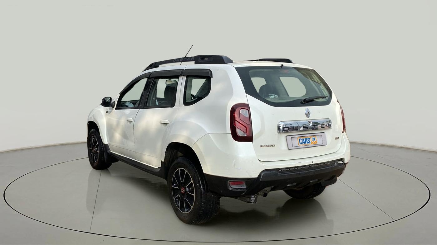 2017 Renault Duster 85 PS RXS MT DIESEL, Diesel, Manual, 1,03,331 km, Left Back Diagonal