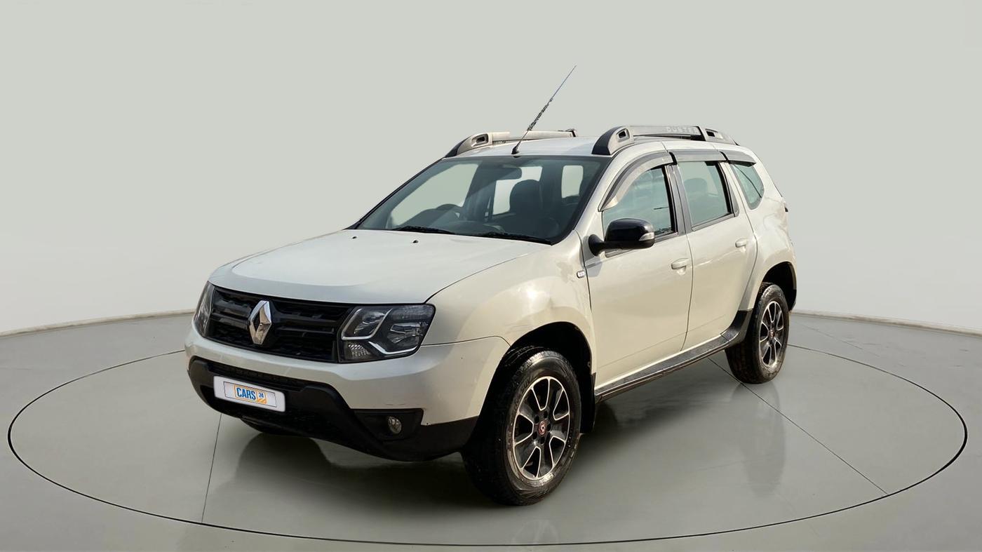 2017 Renault Duster 85 PS RXS MT DIESEL, Diesel, Manual, 1,03,331 km, Left Front Diagonal
