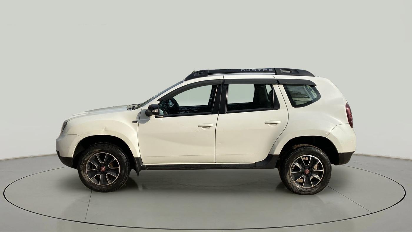 2017 Renault Duster 85 PS RXS MT DIESEL, Diesel, Manual, 1,03,331 km, Left Side