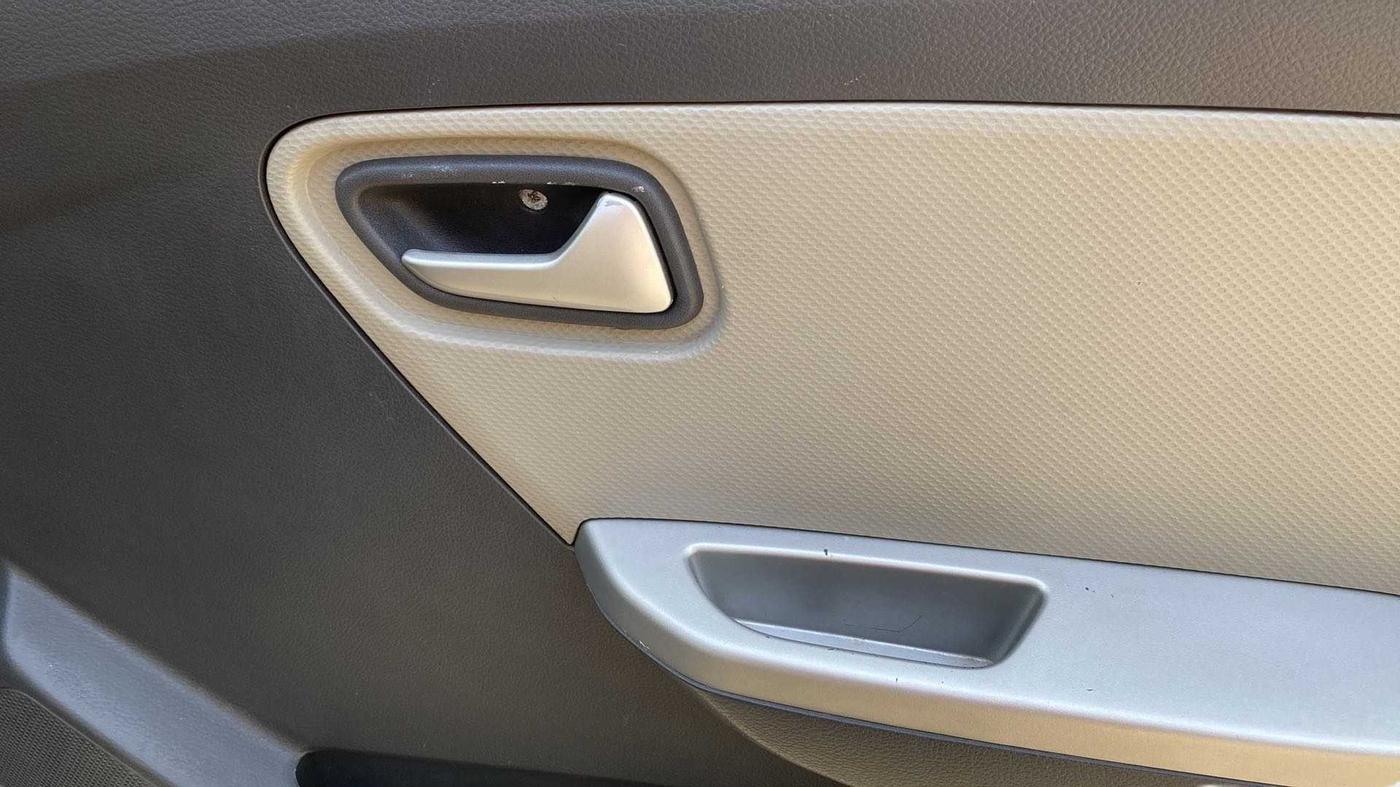 2018 Maruti Alto K10 VXI, Petrol, Manual, 85,485 km, Driver Side Door Panels Control