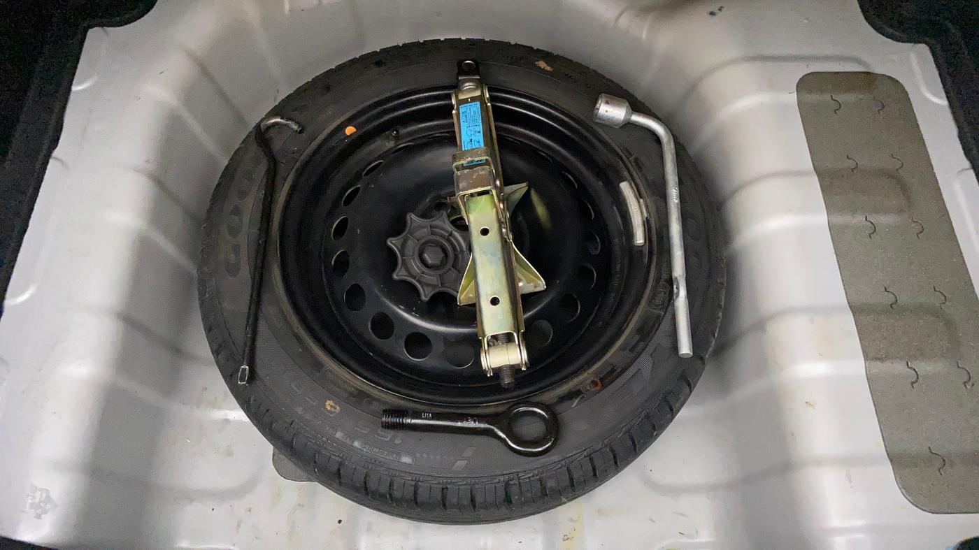 2016 Hyundai Xcent S AT 1.2, Petrol, Automatic, 64,011 km, Spare Tyre