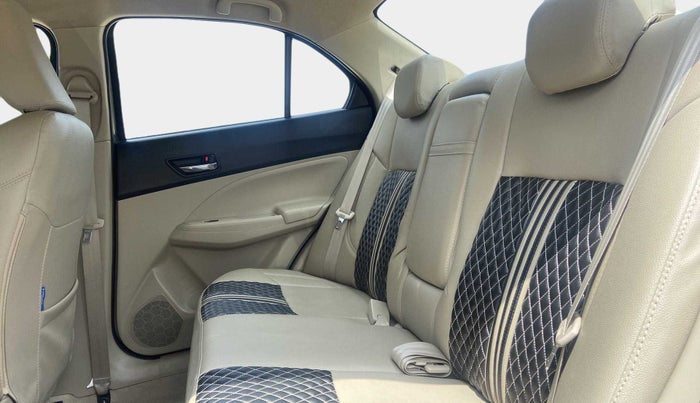 2022 Maruti Dzire ZXI, Petrol, Manual, 5,712 km, Right Side Rear Door Cabin