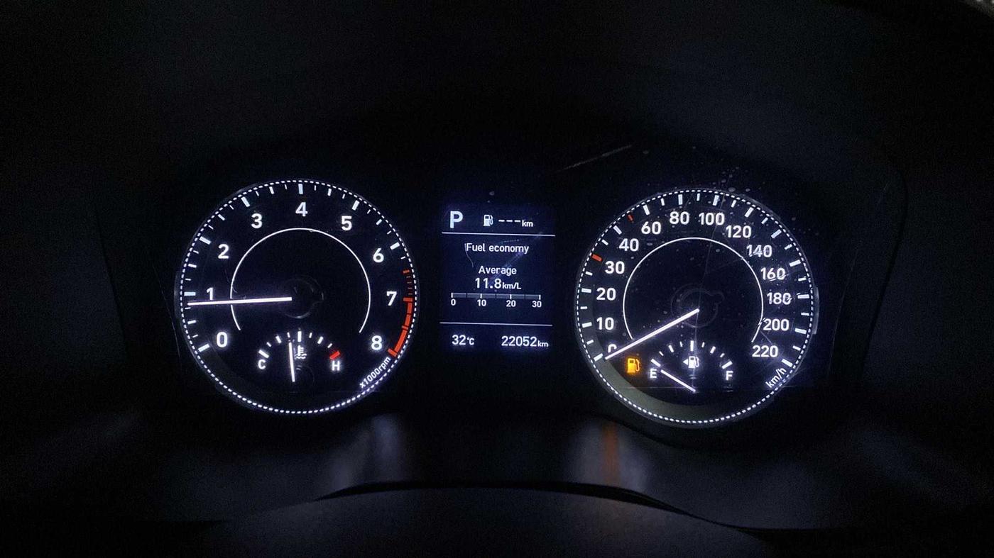 2021 Hyundai VENUE SX PLUS 1.0 TURBO DCT, Petrol, Automatic, 21,991 km, Odometer Image