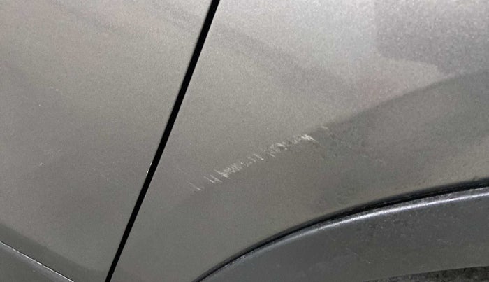 2019 Tata Harrier XZ 2.0L, Diesel, Manual, 32,664 km, Right fender - Minor scratches