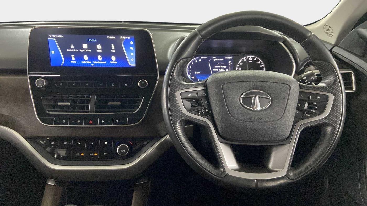 2019 Tata Harrier XZ 2.0L, Diesel, Manual, 32,664 km, Steering Wheel Close Up