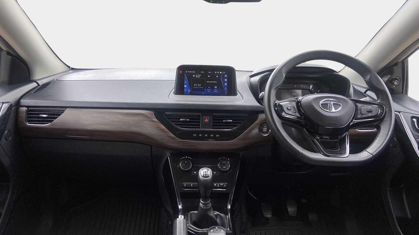 2022 Tata NEXON XZ PLUS PETROL KAZIRANGA, Petrol, Manual, 20,514 km, Dashboard