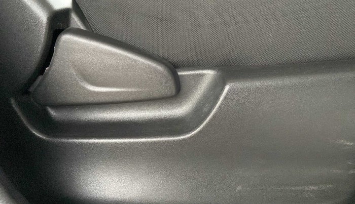 2019 Datsun Redi Go D, Petrol, Manual, 28,964 km, Driver Side Adjustment Panel