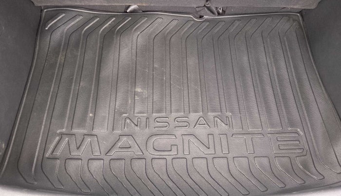 2022 Nissan MAGNITE XV PREMIUM, Petrol, Manual, 18,809 km, Boot Inside