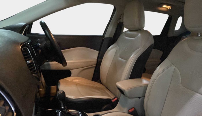 2018 Jeep Compass LIMITED PLUS PETROL AT, Petrol, Automatic, 73,861 km, Right Side Front Door Cabin