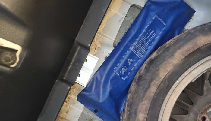 2019 Honda City 1.5L I-VTEC ZX CVT, Petrol, Automatic, 97,589 km, Dicky (Boot door) - Tool missing