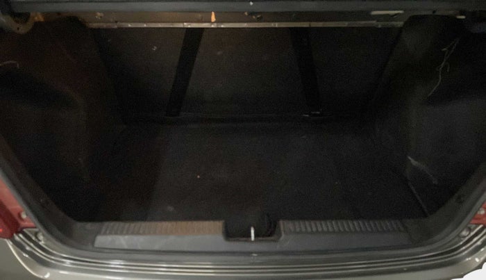 2018 Maruti Dzire ZXI AMT, Petrol, Automatic, 43,239 km, Boot Inside