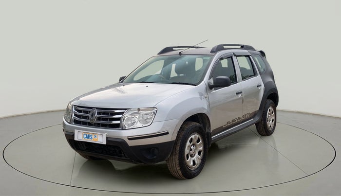 2014 Renault Duster 85 PS RXE DIESEL, Diesel, Manual, 57,904 km, Left Front Diagonal