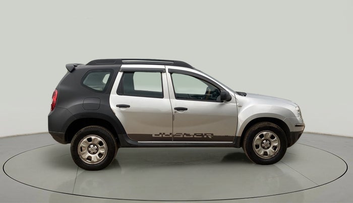 2014 Renault Duster 85 PS RXE DIESEL, Diesel, Manual, 57,904 km, Right Side View