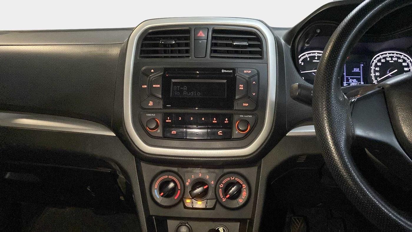 2022 Maruti Vitara Brezza LXI, Petrol, Manual, 12,820 km, Air Conditioner