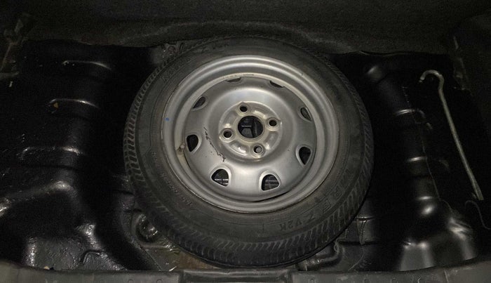 2014 Maruti Alto K10 LXI, Petrol, Manual, 68,319 km, Dicky (Boot door) - Jack/Tool not available