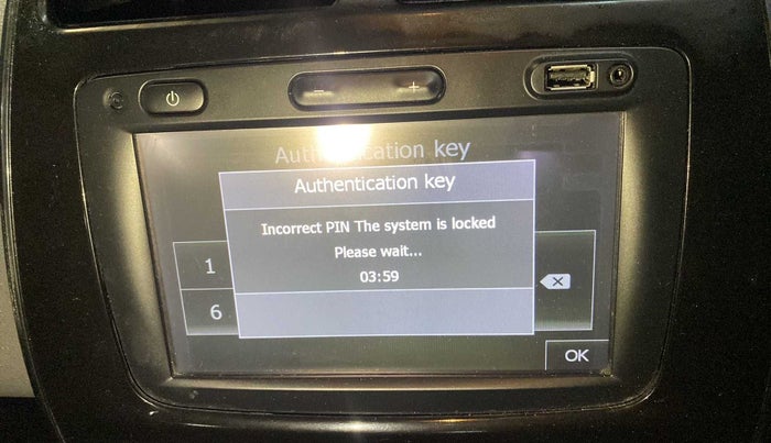 2018 Renault Kwid RXT 1.0 AMT (O), Petrol, Automatic, 17,789 km, Infotainment system - Music system not functional