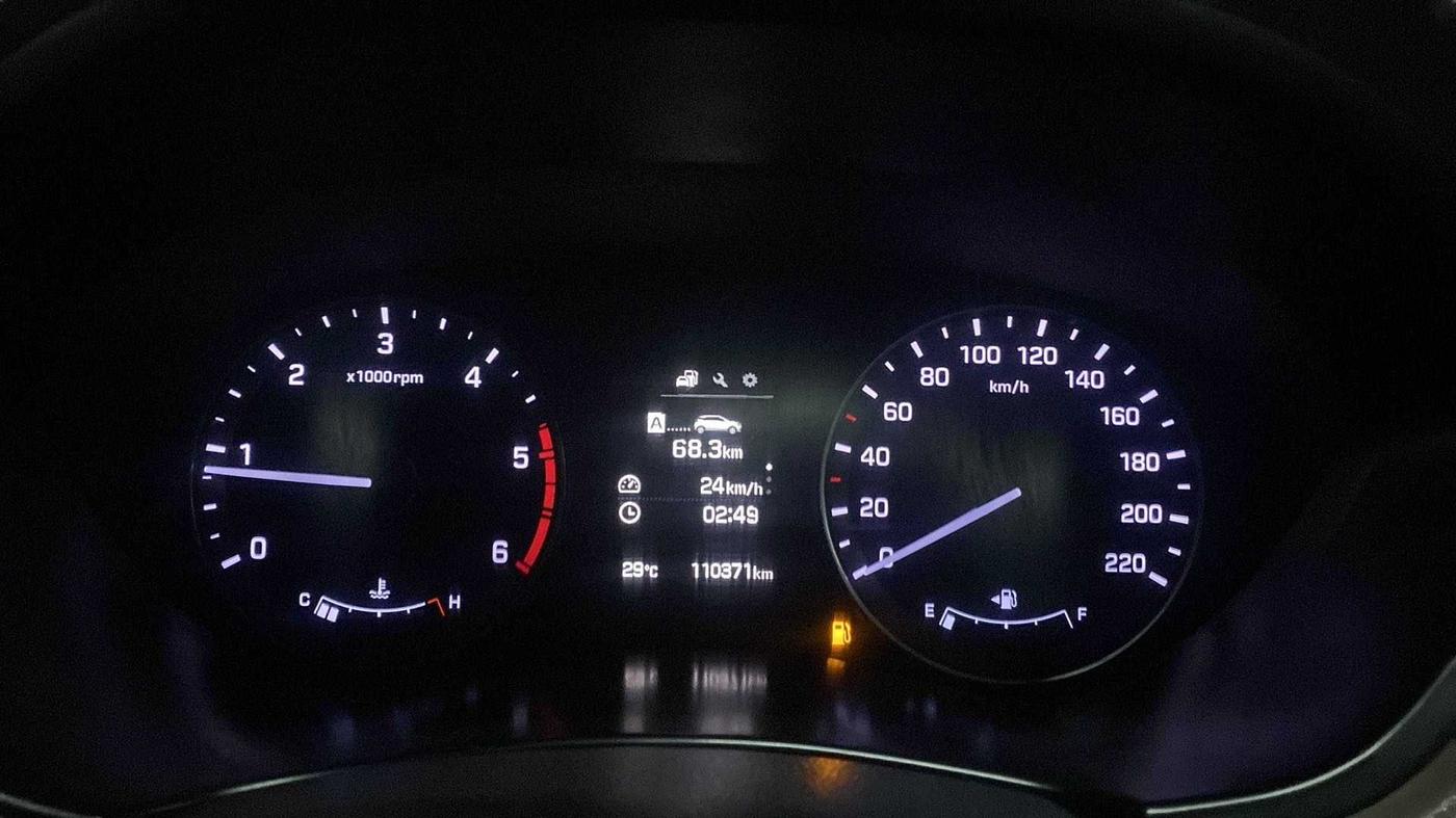 2016 Hyundai Elite i20 ASTA 1.4 CRDI (O), Diesel, Manual, 1,10,303 km, Odometer Image