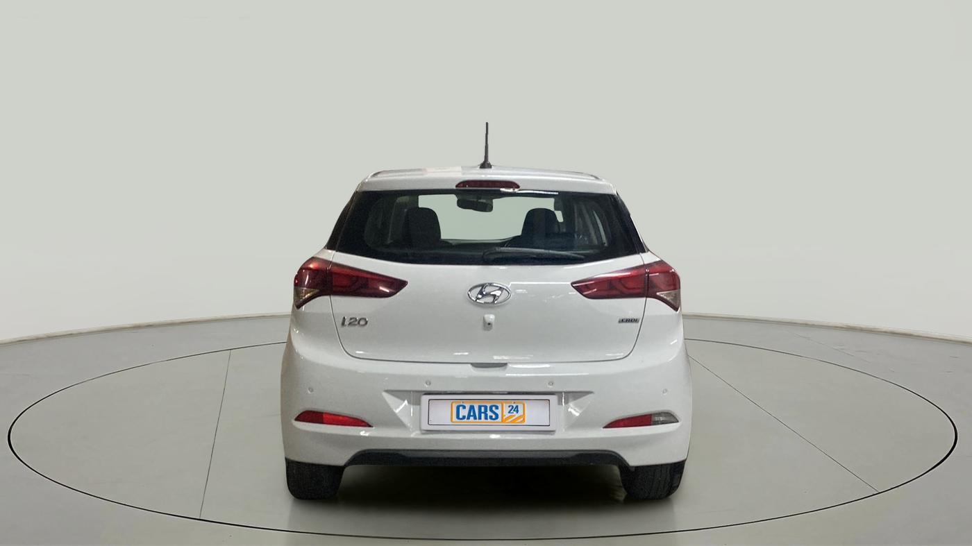 2016 Hyundai Elite i20 ASTA 1.4 CRDI (O), Diesel, Manual, 1,10,303 km, Back/Rear