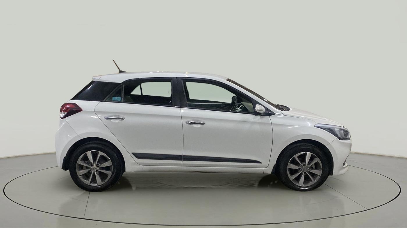 2016 Hyundai Elite i20 ASTA 1.4 CRDI (O), Diesel, Manual, 1,10,303 km, Right Side View