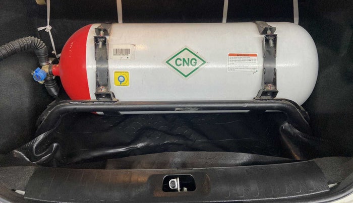 2021 Maruti Swift Dzire TOUR S-CNG (O), CNG, Manual, 39,456 km, Boot Inside