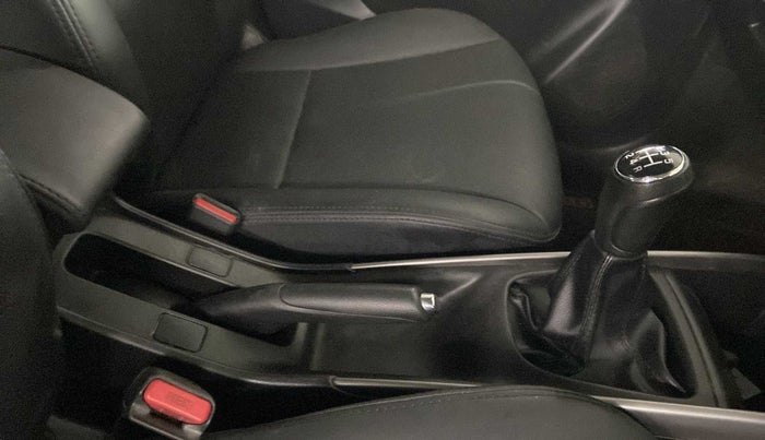 2020 Maruti Baleno ZETA PETROL 1.2, Petrol, Manual, 59,014 km, Gear Lever