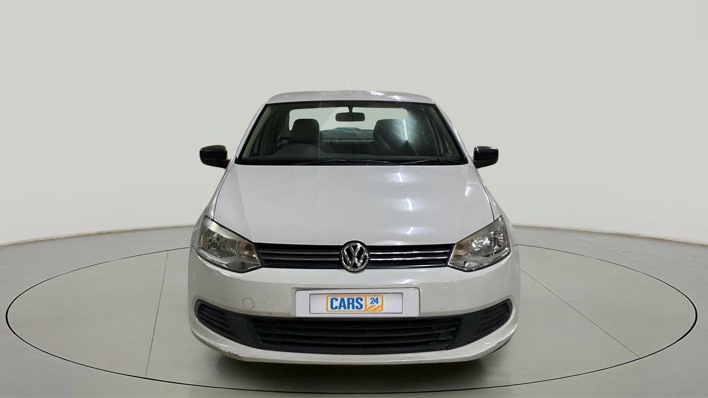 2011 Volkswagen Vento TRENDLINE 1.6, Petrol, Manual, 60,501 km, Front