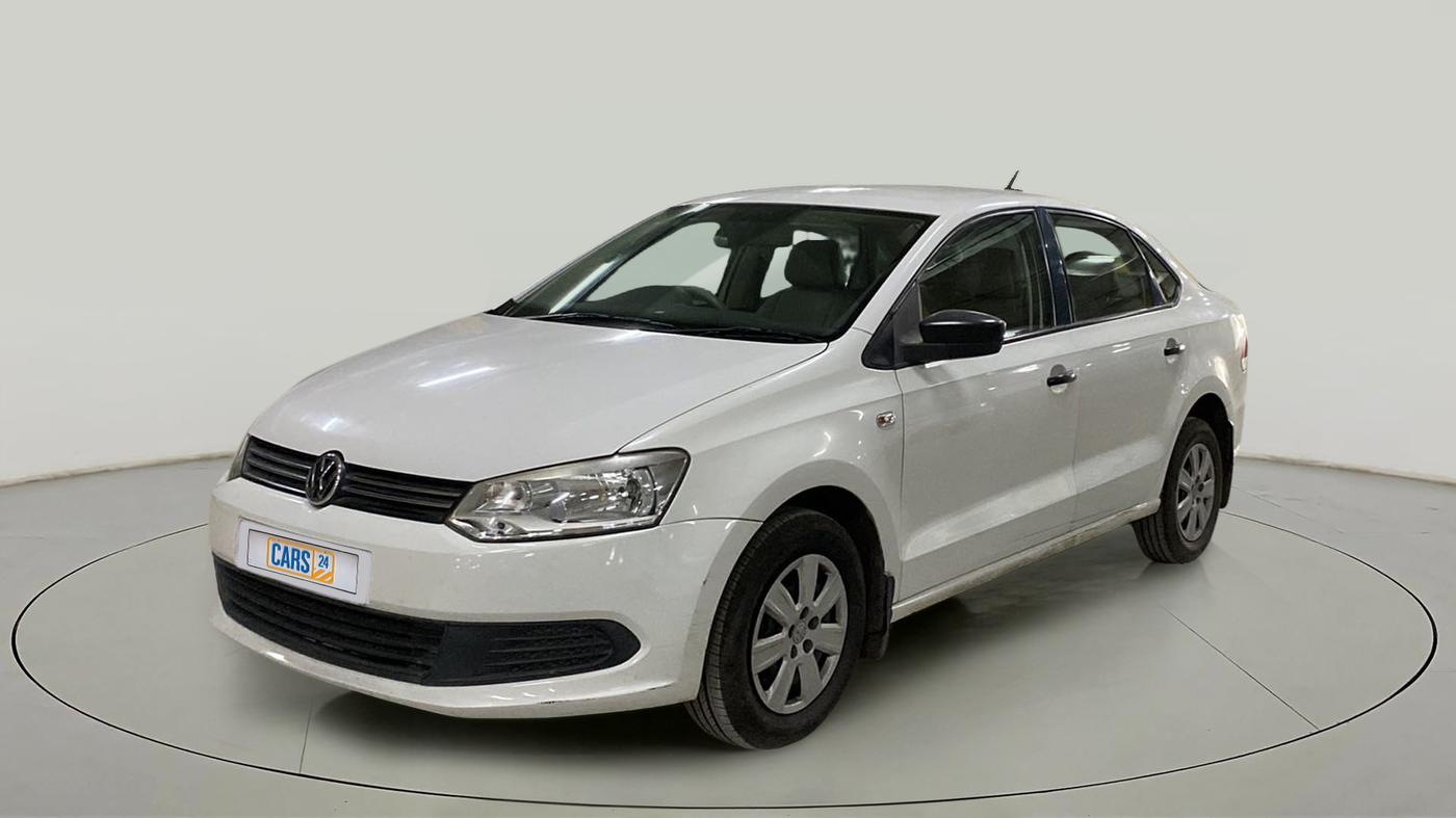 2011 Volkswagen Vento TRENDLINE 1.6, Petrol, Manual, 60,501 km, Left Front Diagonal
