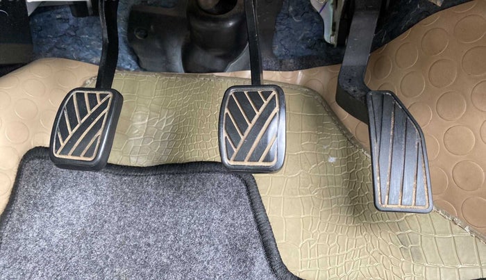 2017 Maruti Celerio VXI, Petrol, Manual, 97,978 km, Pedals