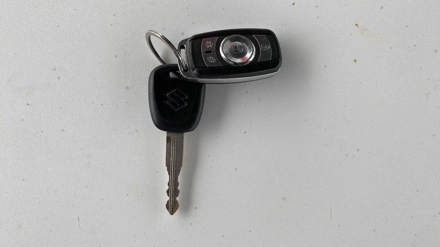 2017 Maruti Celerio VXI, Petrol, Manual, 97,978 km, Key Close Up