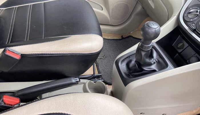 2017 Maruti Celerio VXI, Petrol, Manual, 97,978 km, Gear Lever