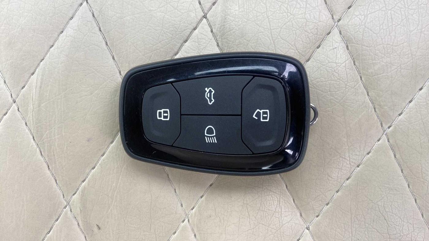 2021 Tata Harrier XT 2.0L KRYOTEC, Diesel, Manual, 17,841 km, Key Close Up