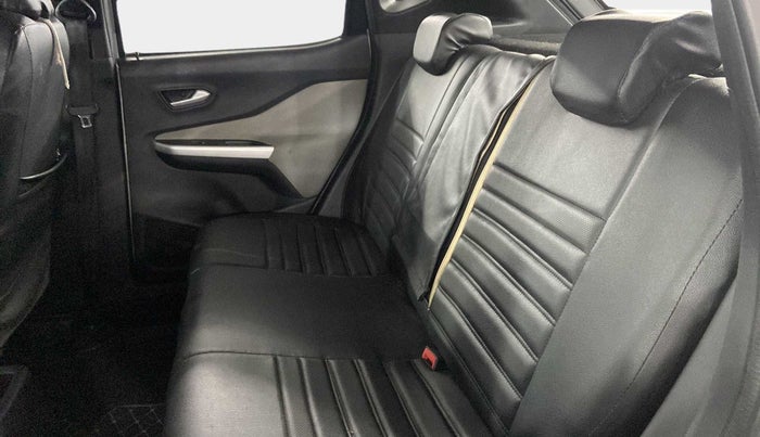 2020 Nissan MAGNITE XV MT, Petrol, Manual, 23,937 km, Right Side Rear Door Cabin