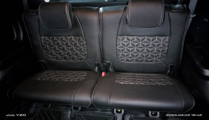 2022 KIA CARENS PRESTIGE 1.4 PETROL 7 STR, Petrol, Manual, 13,034 km, Third Seat Row ( optional )