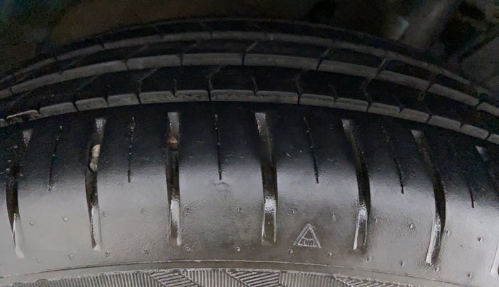 2020 Maruti Baleno ZETA PETROL 1.2, Petrol, Manual, 6,364 km, Right Rear Tyre Tread