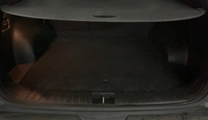 2023 Hyundai Tucson SIGNATURE 2.0 AT PETROL, Petrol, Automatic, 30,062 km, Boot Inside