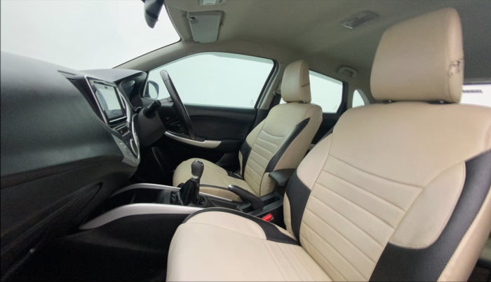2016 Maruti Baleno ALPHA DIESEL 1.3, Diesel, Manual, 77,996 km, Right Side Front Door Cabin