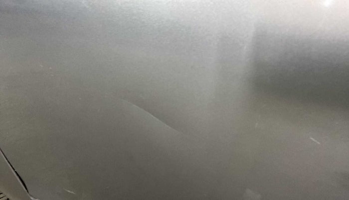 2016 Maruti Swift VXI, Petrol, Manual, 25,489 km, Front passenger door - Slightly dented