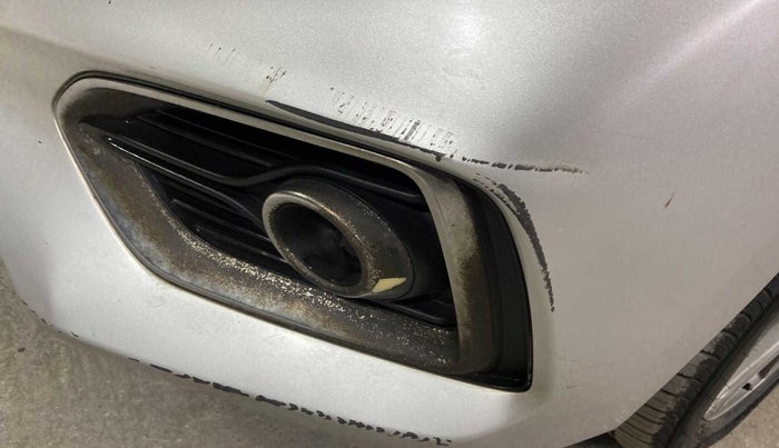 2017 Hyundai Verna 1.6 VTVT SX (O) AT, Petrol, Automatic, 54,662 km, Front bumper - Minor scratches